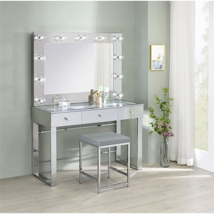 Umbridge 3-drawer Vanity with Lighting Chrome and White